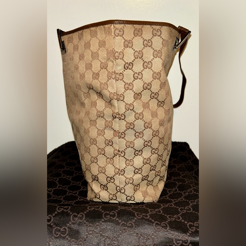 Gucci Vintage Authentic GG Monogram Vertical Tote Bag.  Excellent Condition - Picture 3 of 16